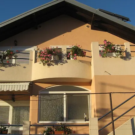 Apartman Anja *