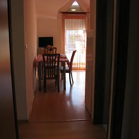 Apartman Anja *